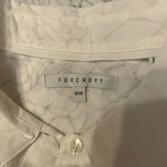 Foxcroft Top - Picture 3 of 3